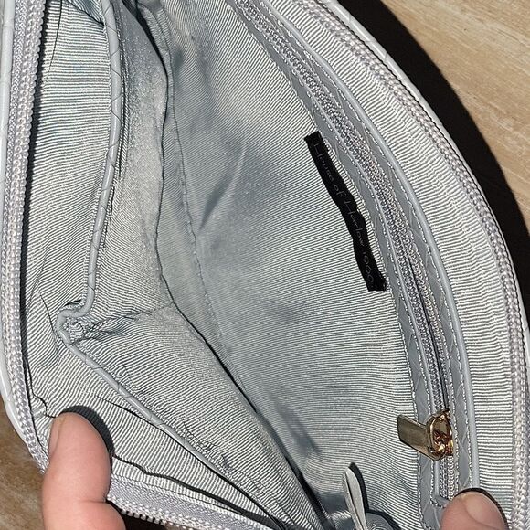 House of Harlow 1960 Blue Vegan Zip Cosmetic Case Bag - Picture 6 of 8